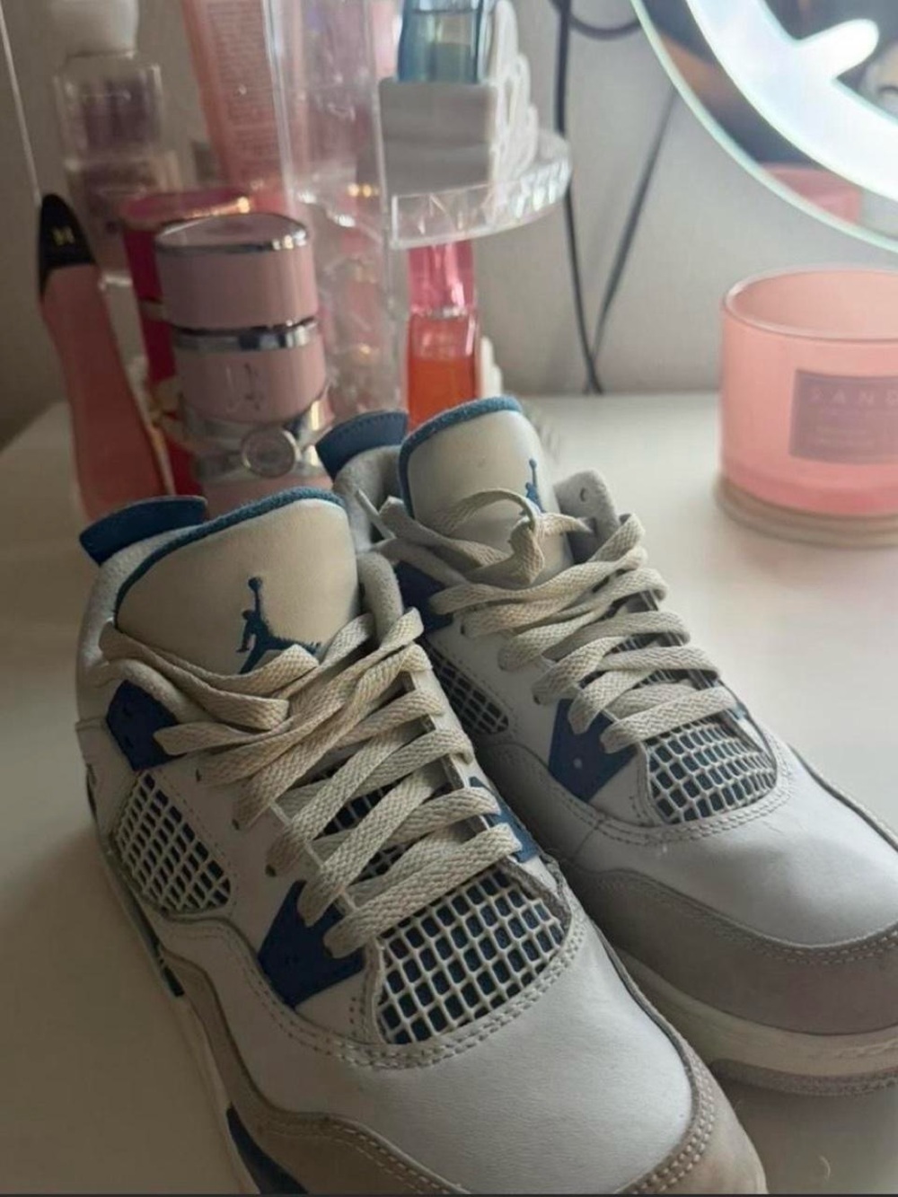 Kids White and Blue Athletic Sneakers size 6y